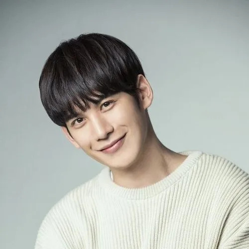 박기웅 사주 분석 2026