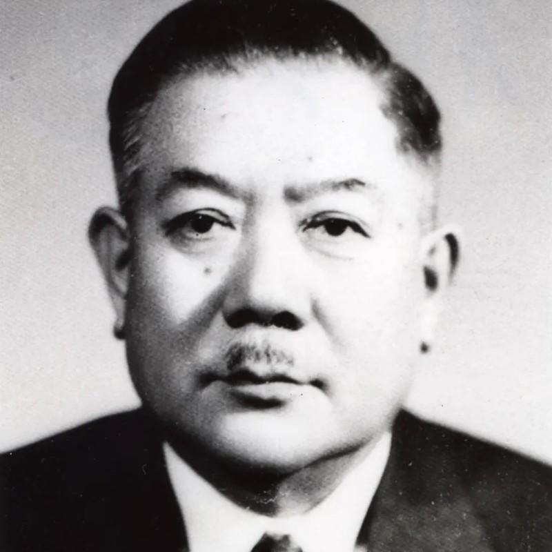 박흥식(기업인) 프로필 썸네일