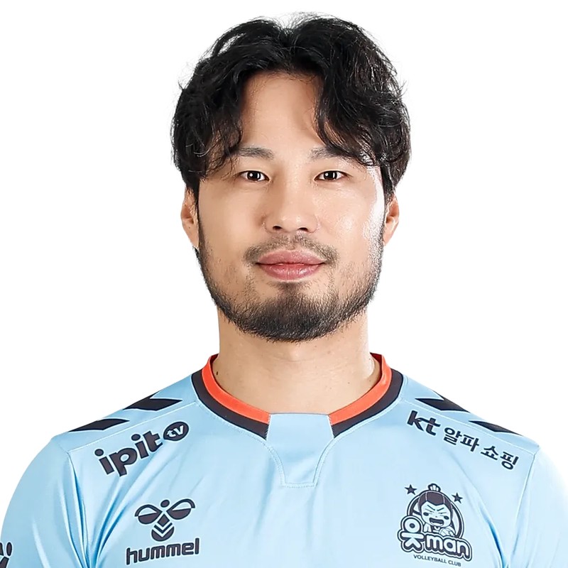 부용찬 프로필 썸네일