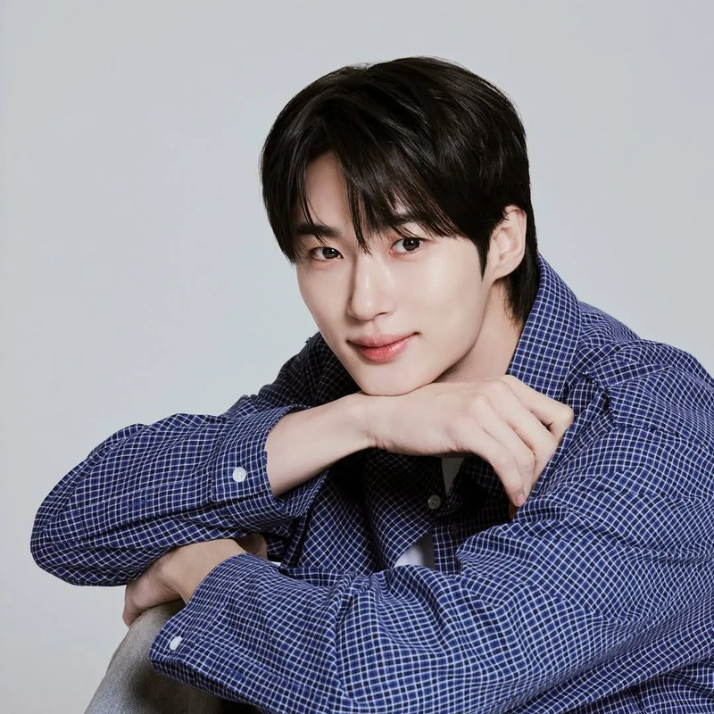 배우 변우석