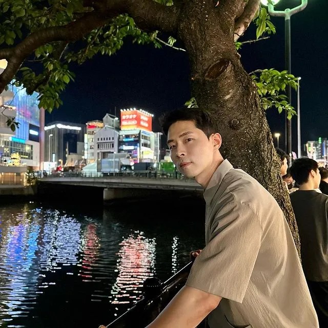 천인우 프로필 썸네일