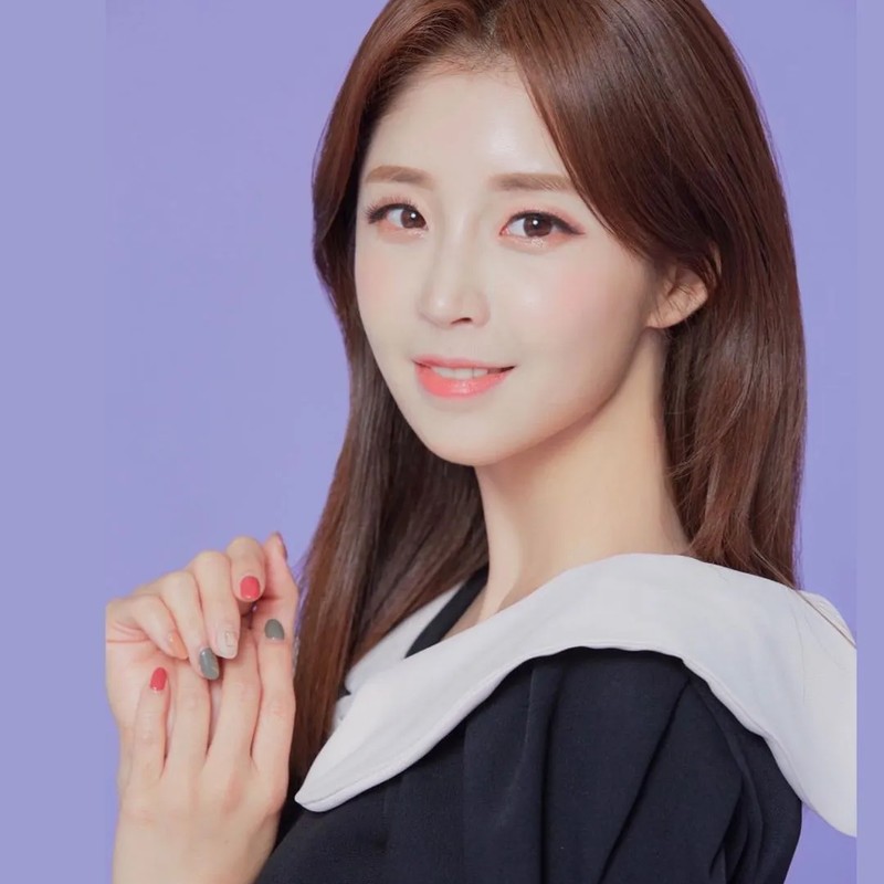 최아리 프로필 썸네일