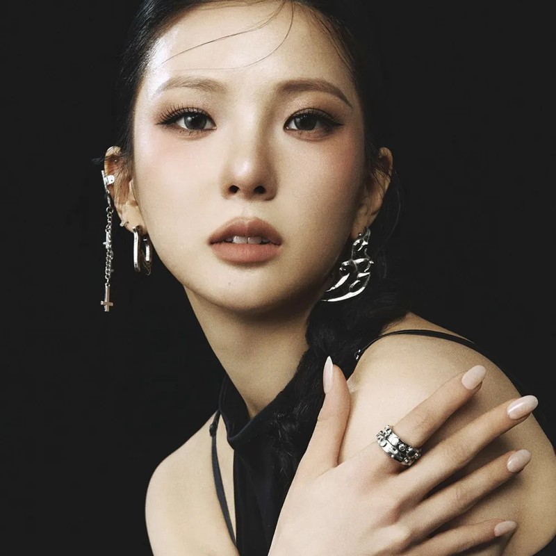 가수 최유진(2001년생) 프로필 썸네일
