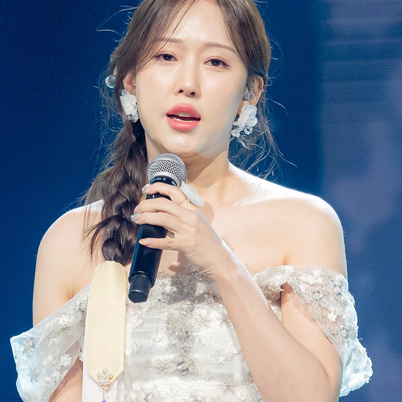 가수 초선 프로필 썸네일