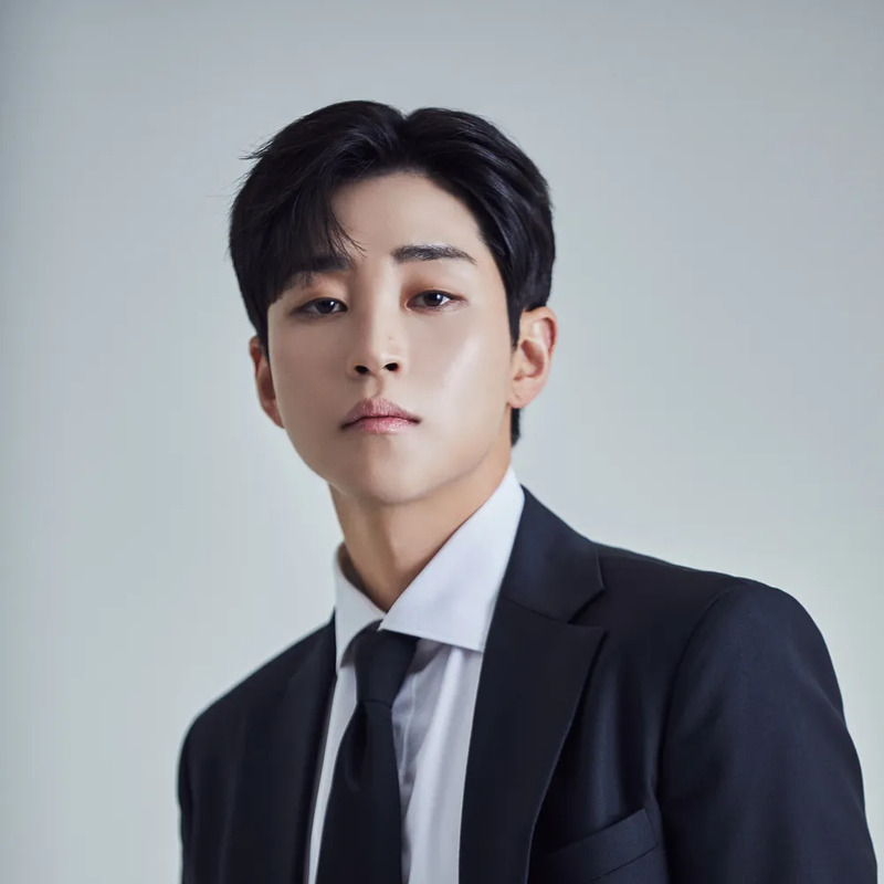 딘딘 사주 분석 2026