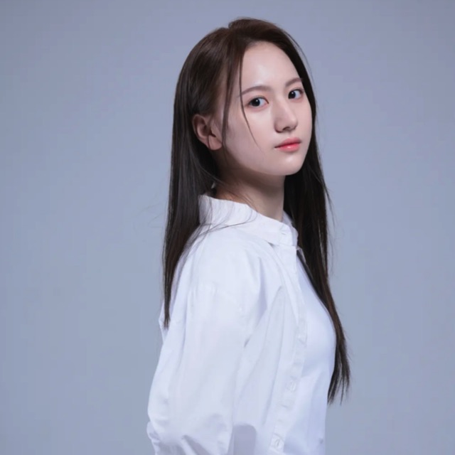 엄채영 사주 분석 2026