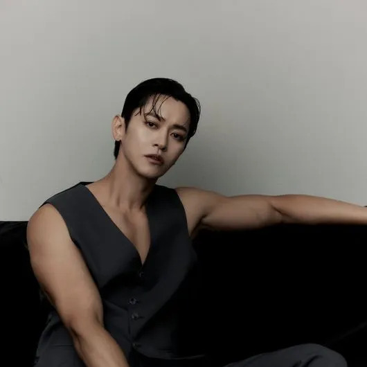 강균성 사주 분석 2026