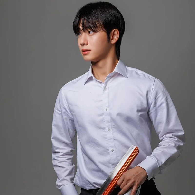 김다겸 사주 분석 2026