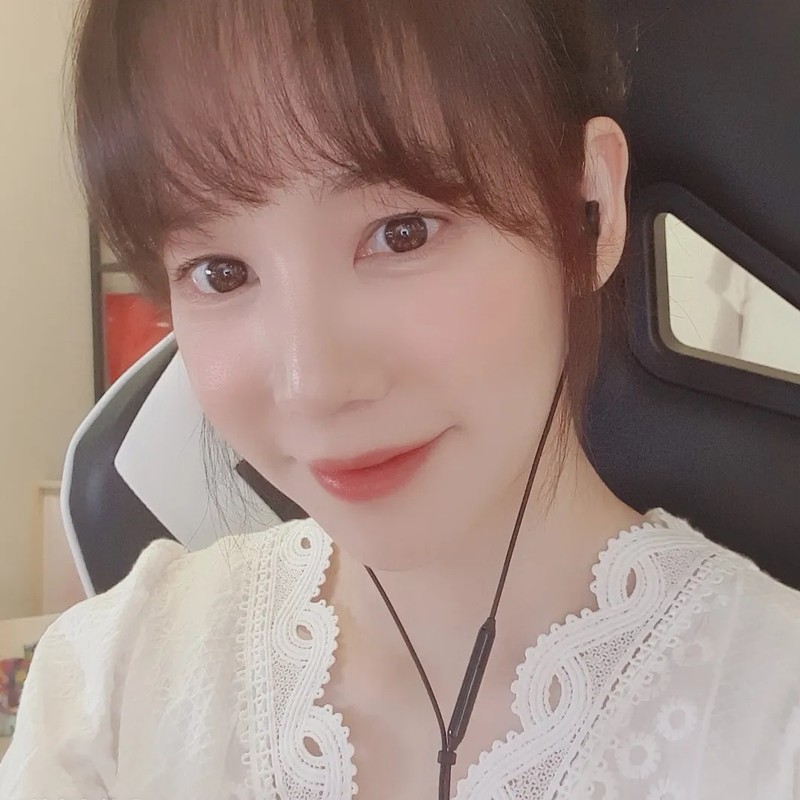 가수 김가은 프로필 썸네일