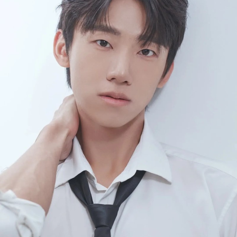 김한민 프로필 썸네일