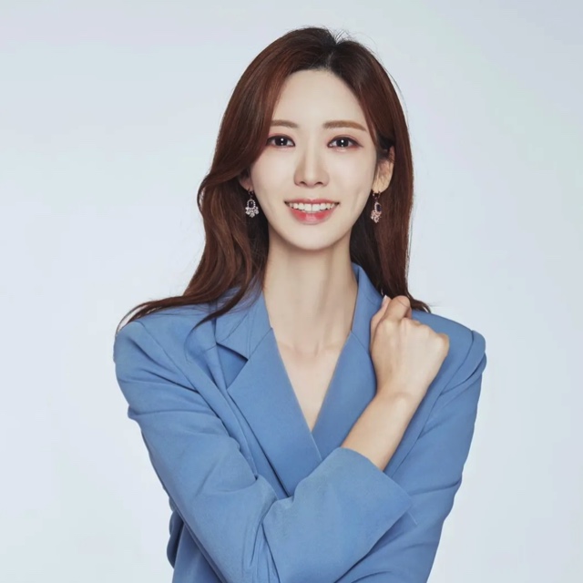 김하윤 사주 분석 2026