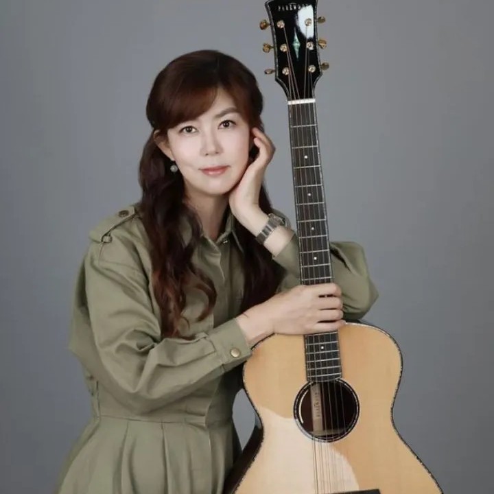 가수 김희진 프로필 썸네일