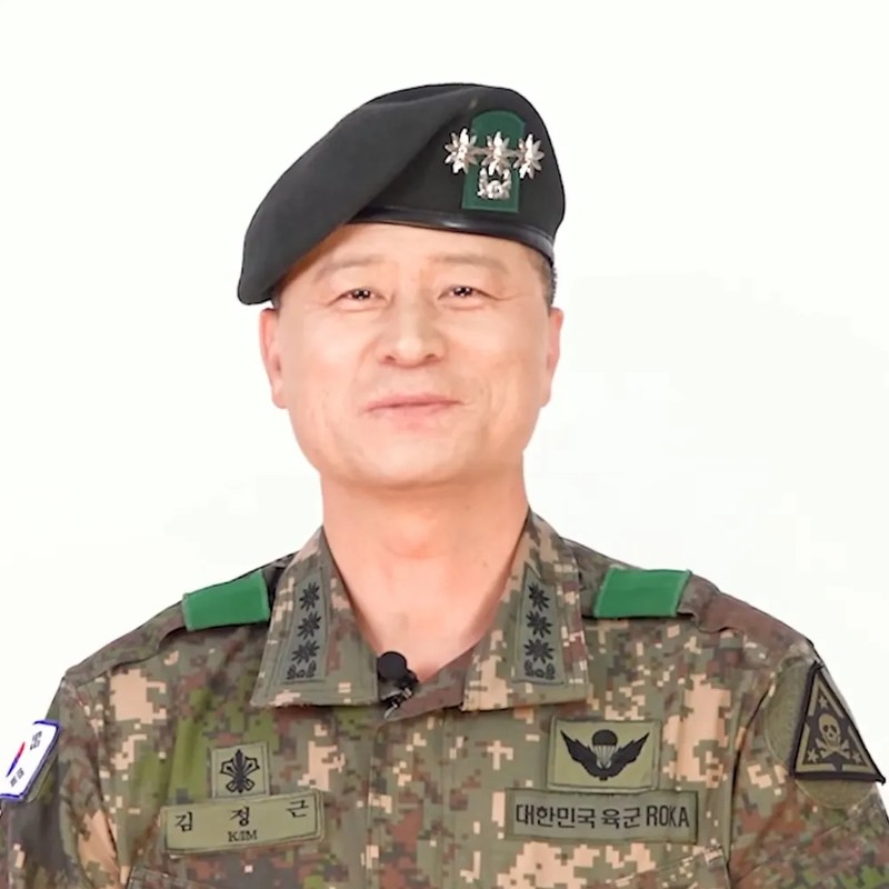김정근(아나운서) 프로필 썸네일