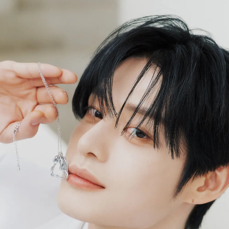 김지웅 사주 분석 2026