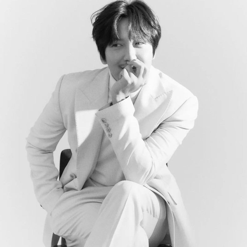 배우 김남길 프로필 썸네일