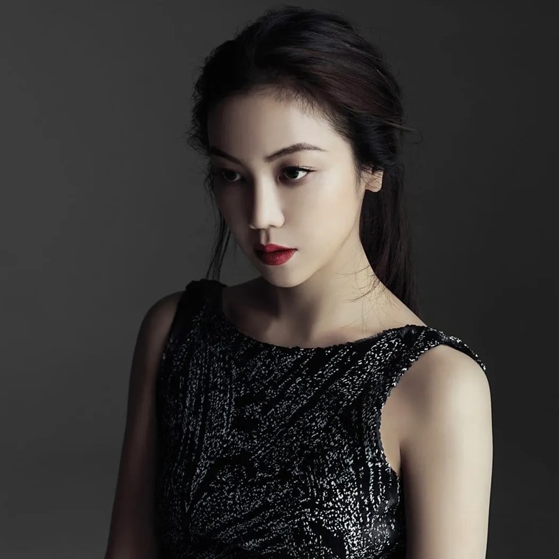 배우 김옥빈 프로필 썸네일