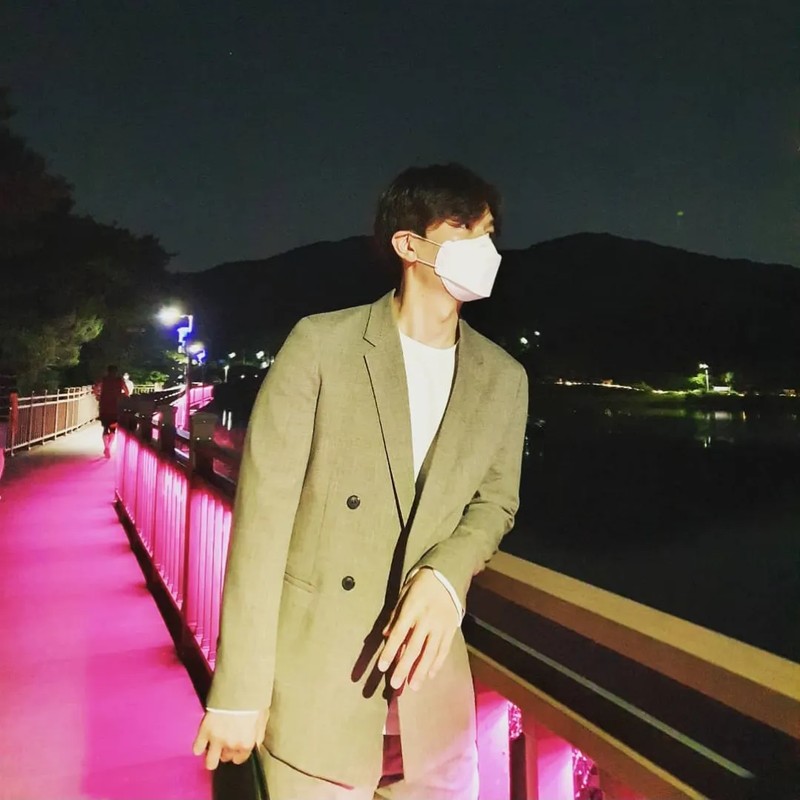 김산 프로필 썸네일