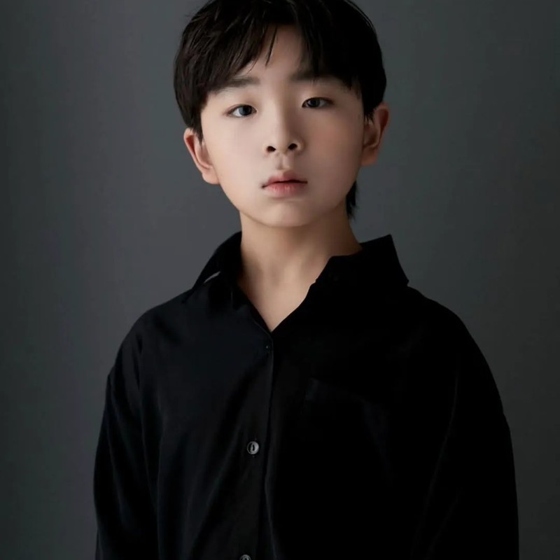 배우 김시원 프로필 썸네일