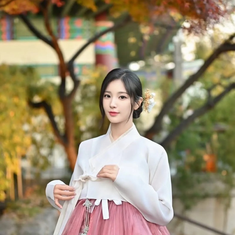 방송인 김소희 프로필 썸네일