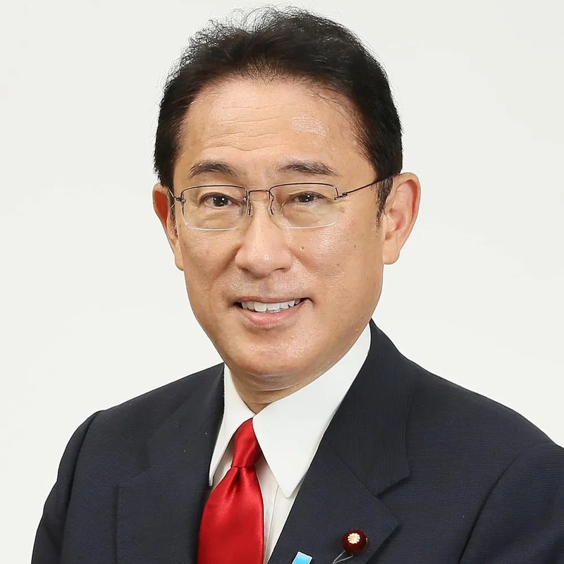 기시다 후미오 프로필 썸네일