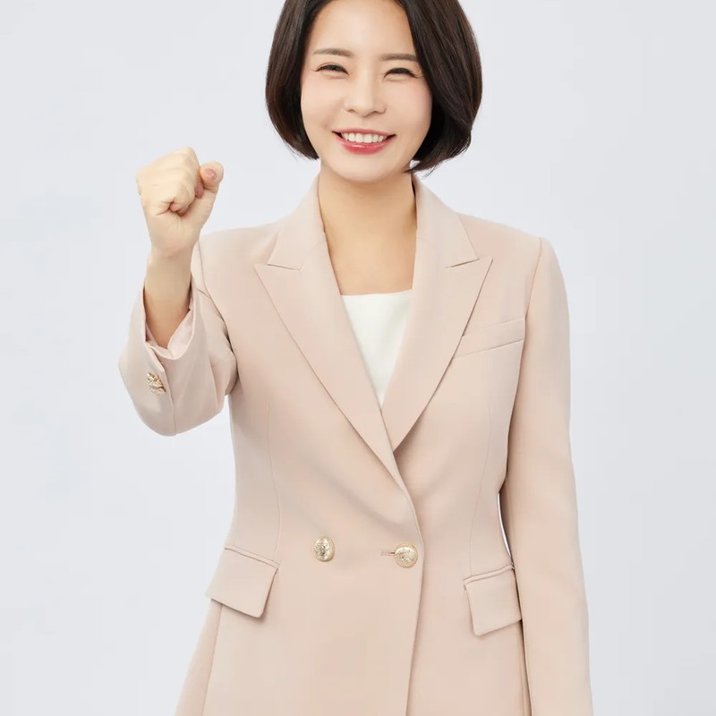 함인경 프로필 썸네일