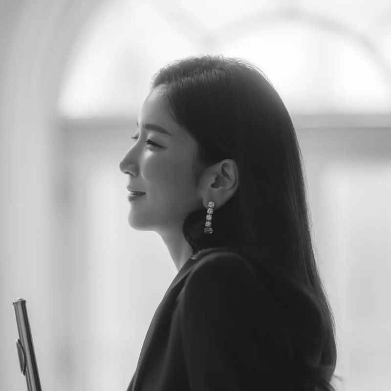 한지희 프로필 썸네일