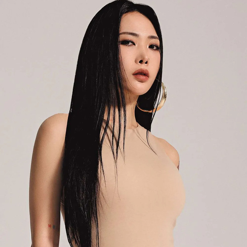 허니제이 사주 분석 2026