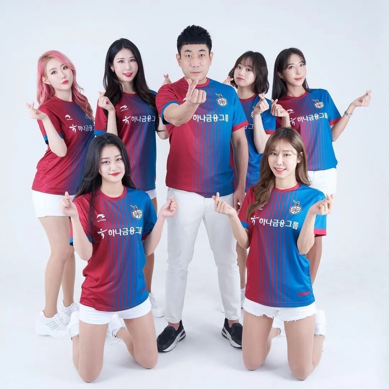 홍창화 프로필 썸네일