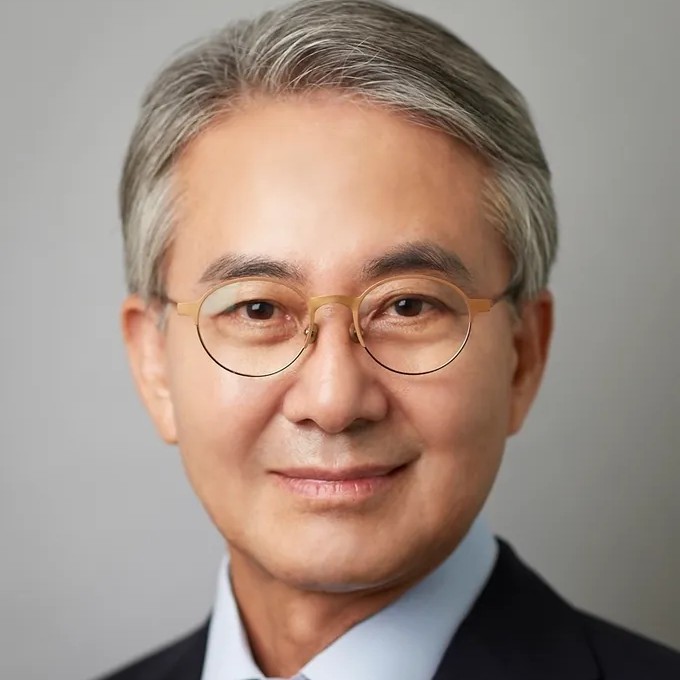 홍석조 프로필 썸네일