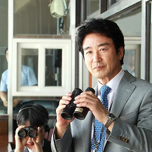 홍요섭 사주 분석 2026