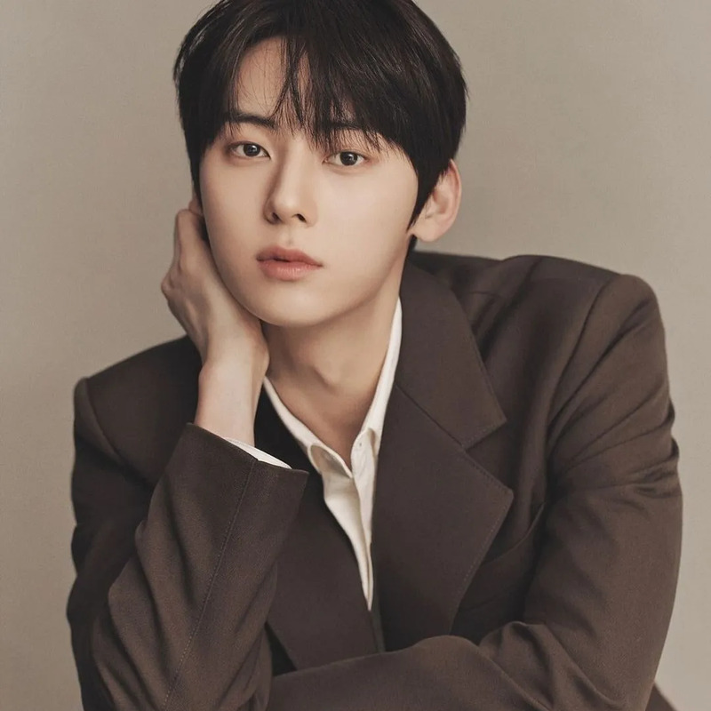 배우 황민현 프로필 썸네일