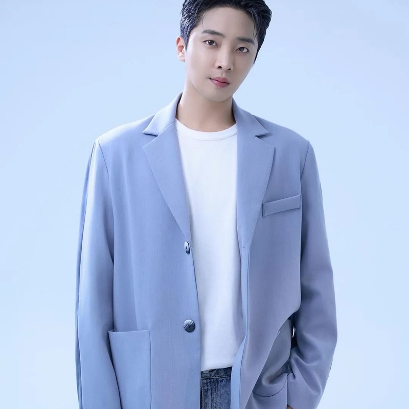 스포츠 황윤성 프로필 썸네일