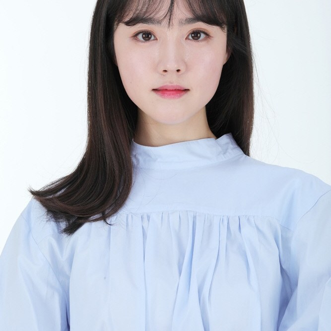 배우 이빛나 프로필 썸네일