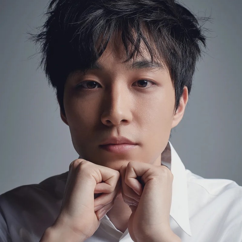 이충현 프로필 썸네일