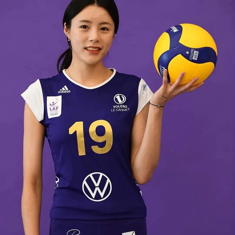 이다영 프로필 썸네일