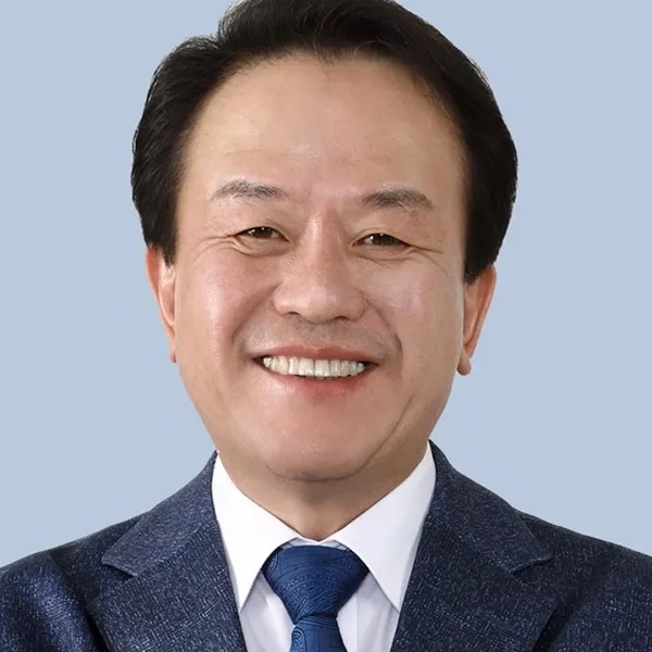 이강진 프로필 썸네일