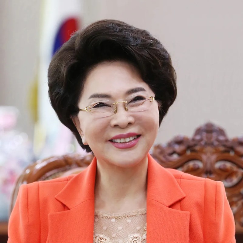 이길여 프로필 썸네일