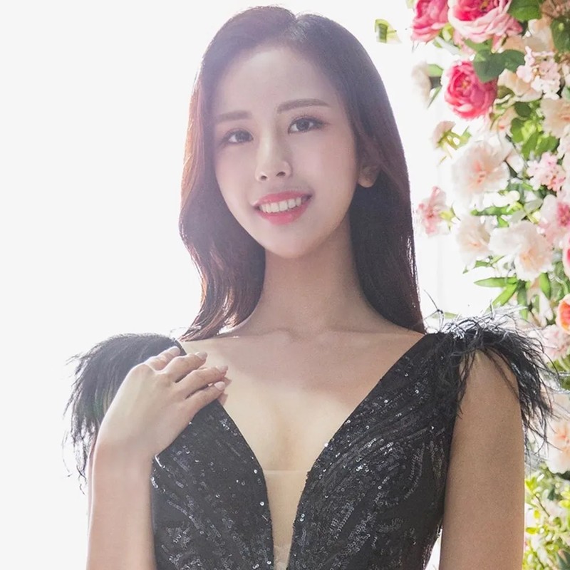 이화인 프로필 썸네일