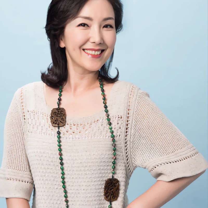 배우 이휘향 프로필 썸네일