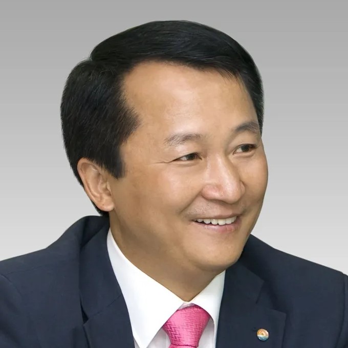 이제학 프로필 썸네일