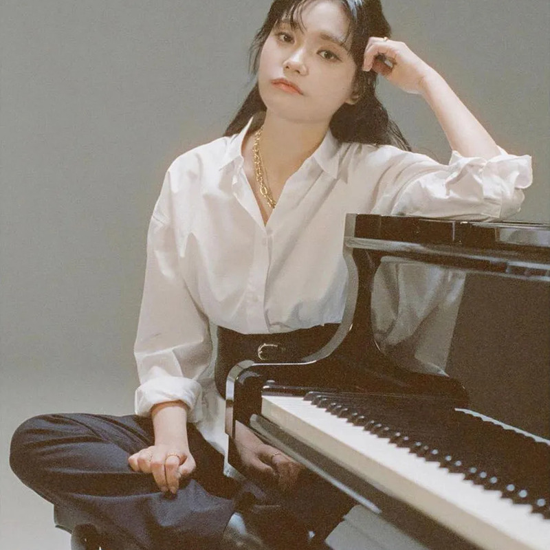 이진아 사주 분석 2026