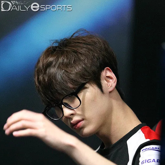 일루오뀨 사주 분석 2026