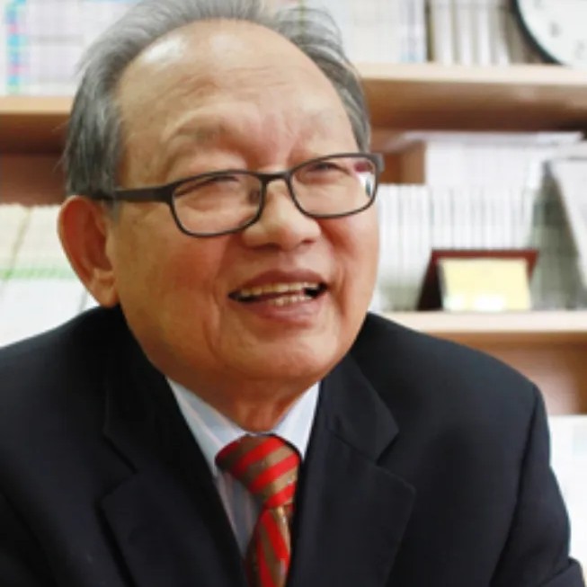 이명현 프로필 썸네일