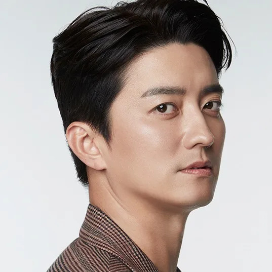 인교진 사주 분석 2026