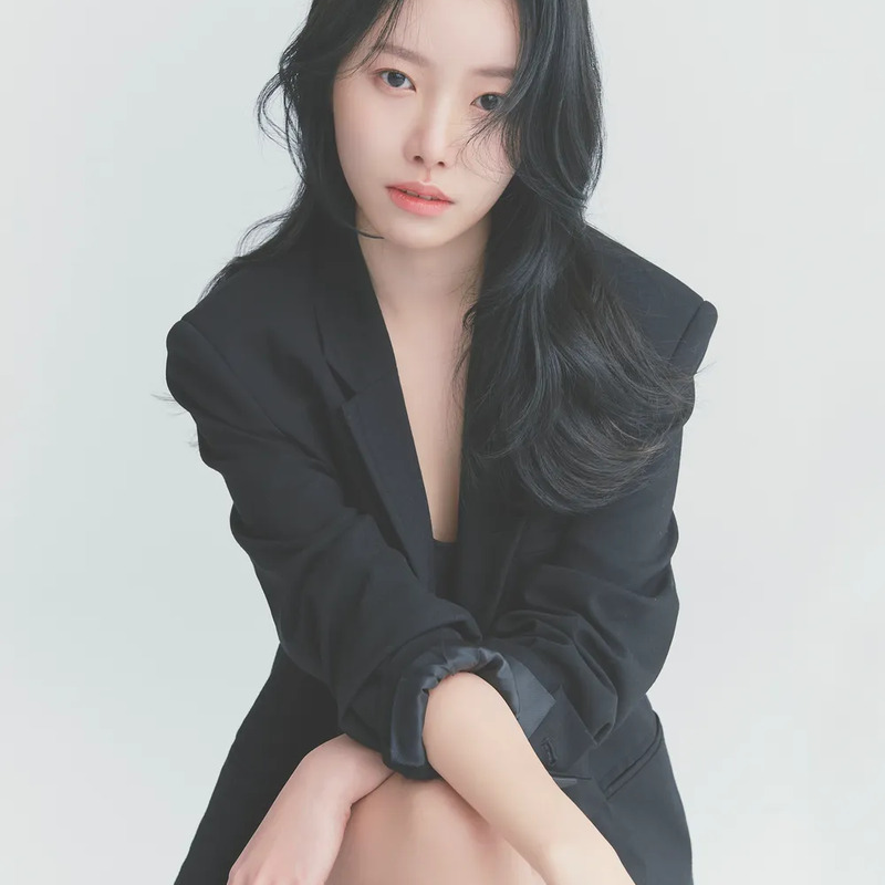 이루아 사주 분석 2026