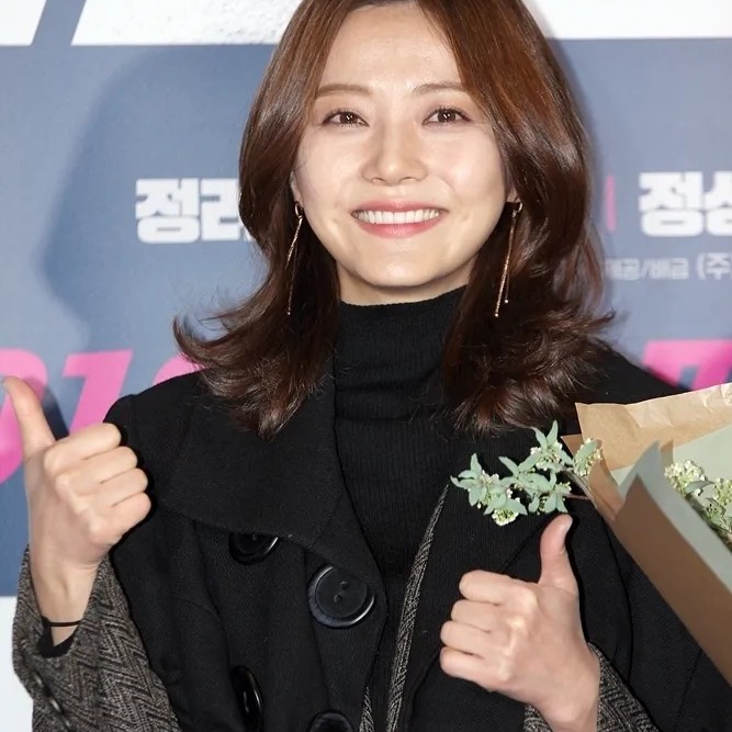 이세나 프로필 썸네일
