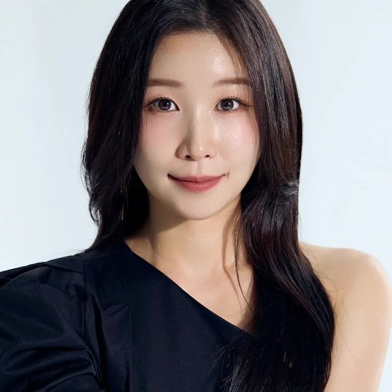 이소나 프로필 썸네일