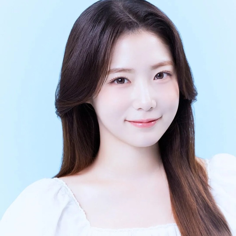 배우 이송경 프로필 썸네일