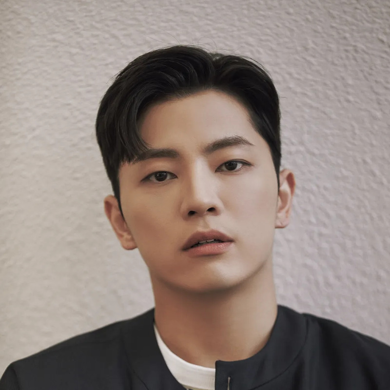 이우 사주 분석 2026