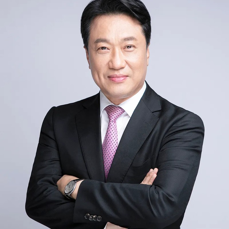 이왕준 프로필 썸네일